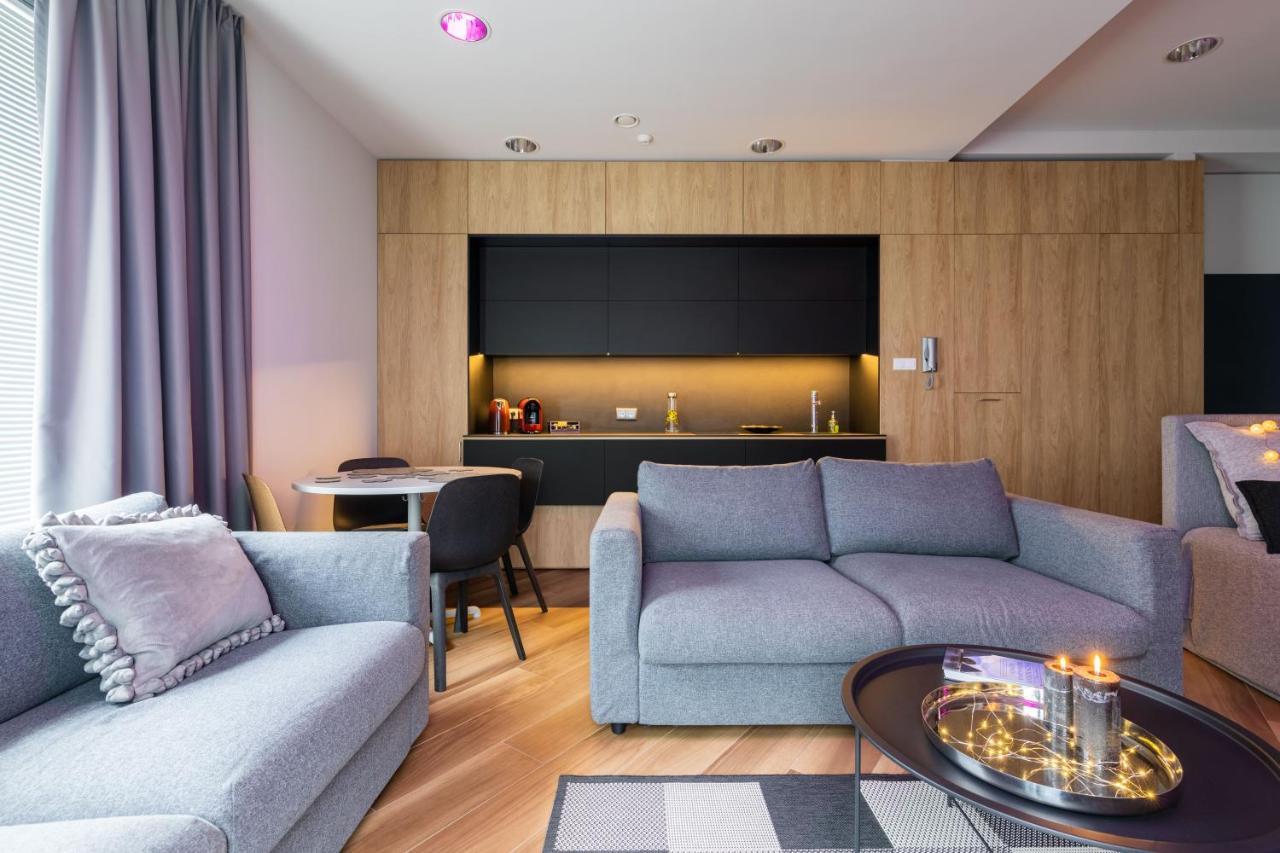 98 Klimatyzacja Apartamenty Ptak Szpital Matki Polki Mandoria Orientarium Hopalupa - Przestrzenna 98 Parking Bezplatny Лодзь Екстер'єр фото