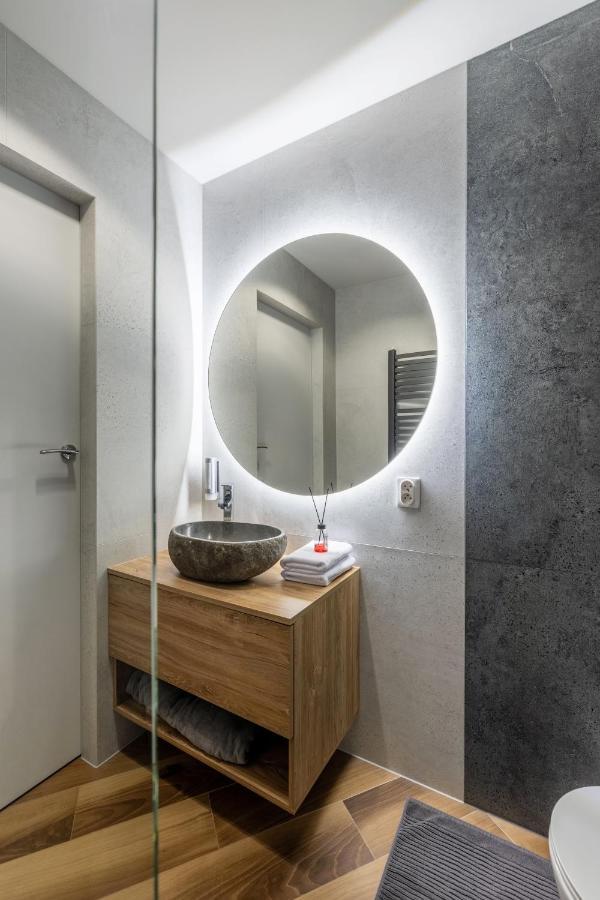 98 Klimatyzacja Apartamenty Ptak Szpital Matki Polki Mandoria Orientarium Hopalupa - Przestrzenna 98 Parking Bezplatny Лодзь Екстер'єр фото